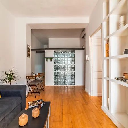 Charming In Downtown Appartement *